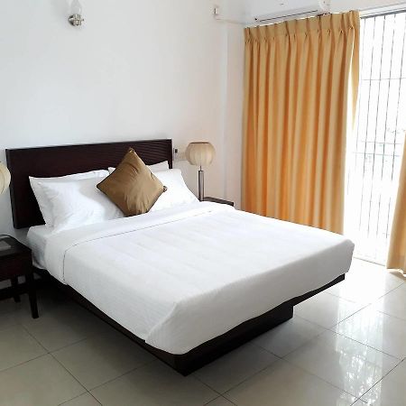 Aston Luxury Apartments Colombo Luaran gambar