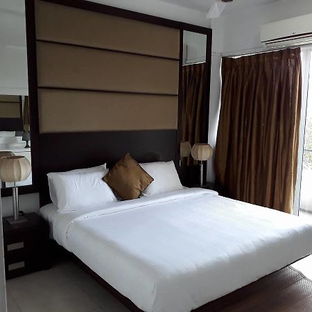 Aston Luxury Apartments Colombo Luaran gambar